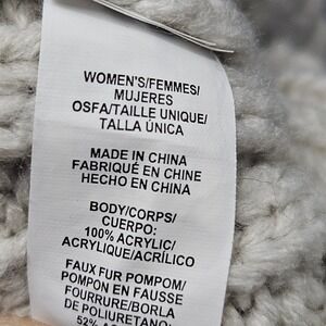 Under Armour Knit Beanie‎ OS Cream Faux Fur Pom Ribbed Cold Weather Winter
